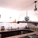Les Paons -