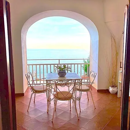 Les Paons - Positano