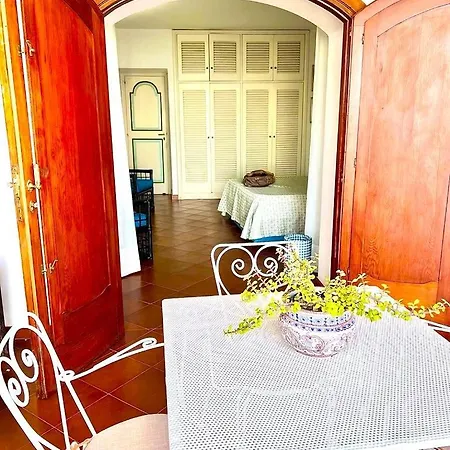 Les Paons - * Positano