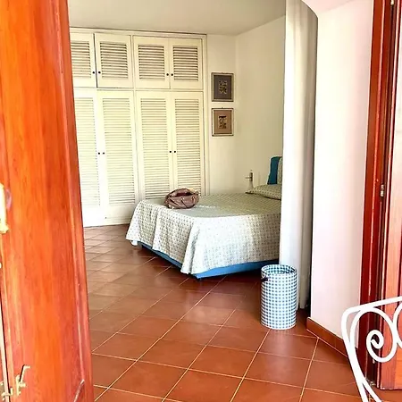 Villa Les Paons -