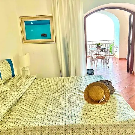 Les Paons - * Positano